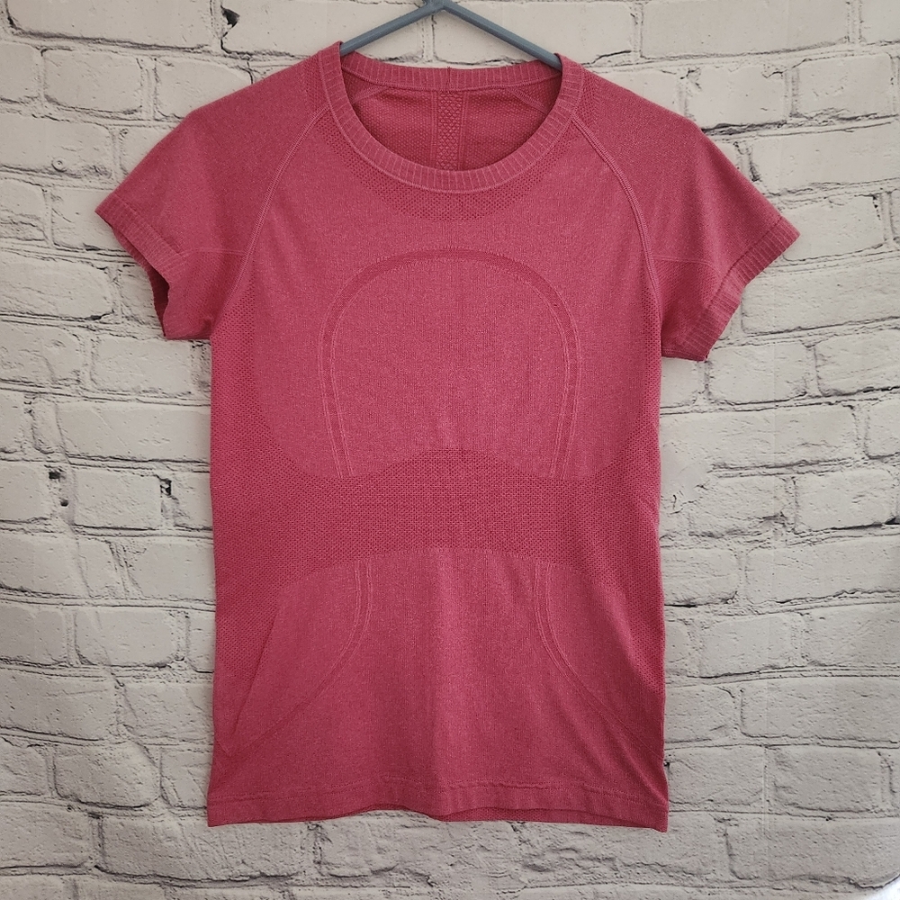 Lululemon Swiftly Tech Short Sleeve